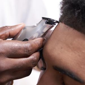 Wahl 5 Star HiViz Trimmer(ハイヴィズ トリマー) – BARBER APACHE